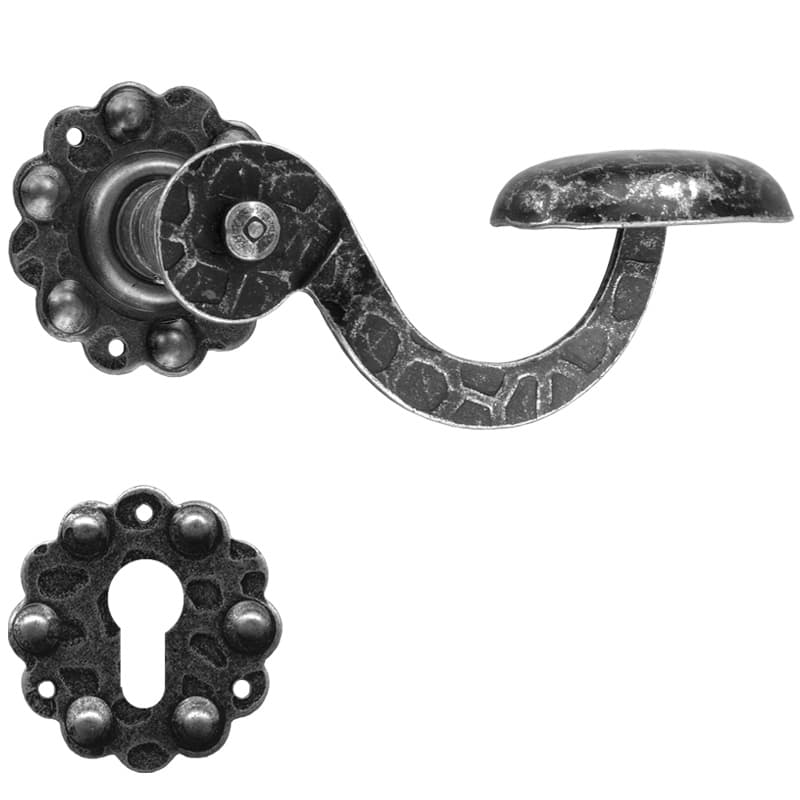 Maniglia con rosetta e bocchetta