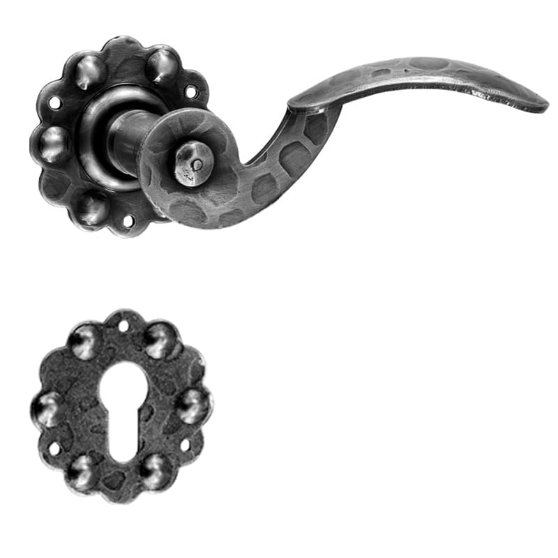 Maniglia con rosetta e bocchetta